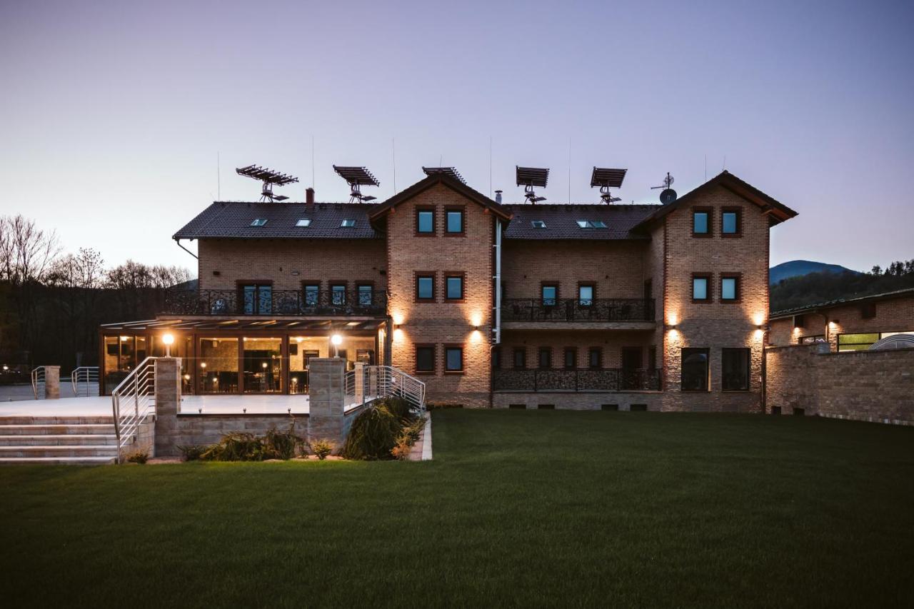 Penzion Marko Turany Exterior photo
